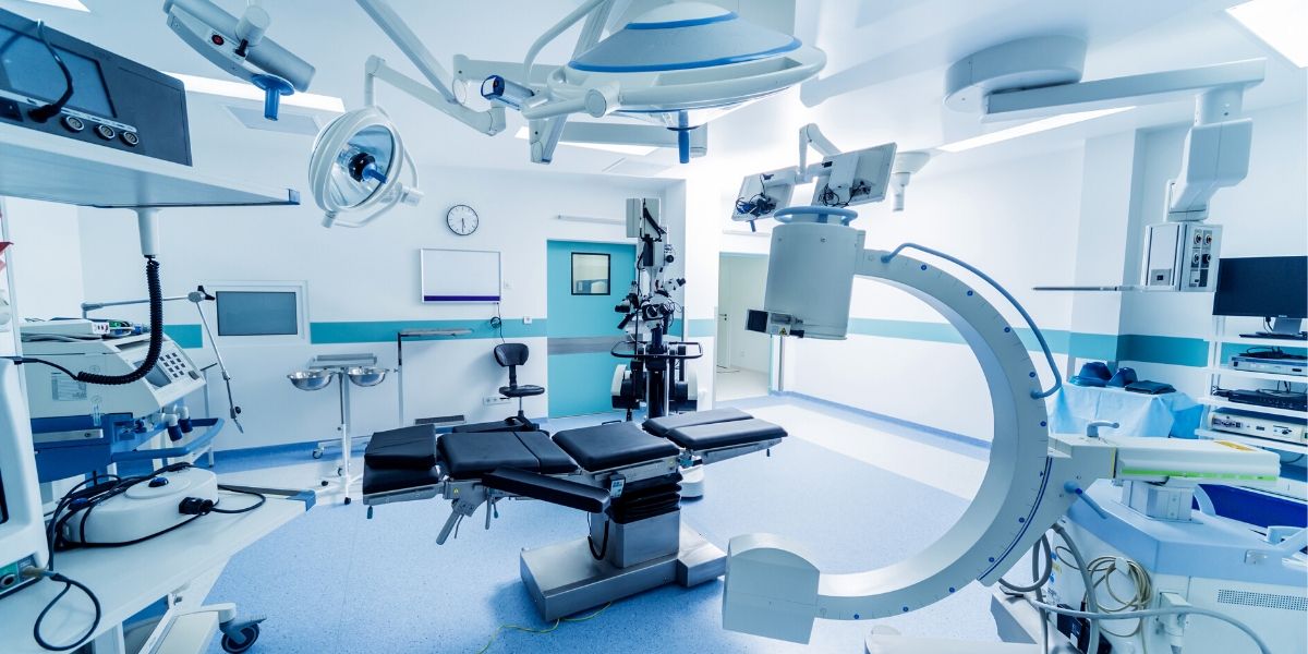 11 photo of the inside of an operating room